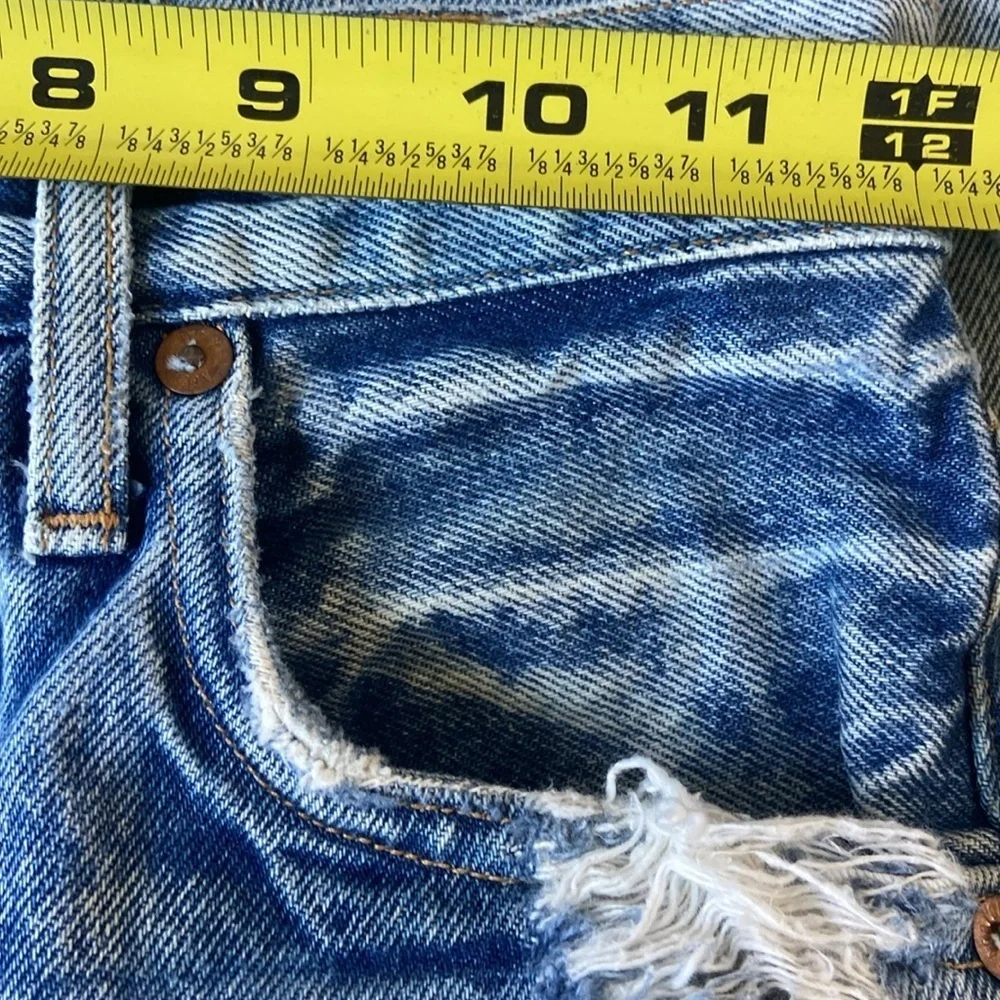 AGOLDE Dee Long Inseam Cut Off Denim Shorts Ricochet Sz 24 100% Cotton A083